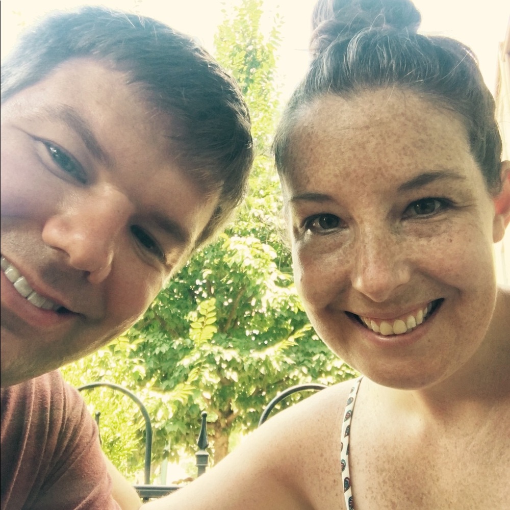 Meet your Posher, Lora